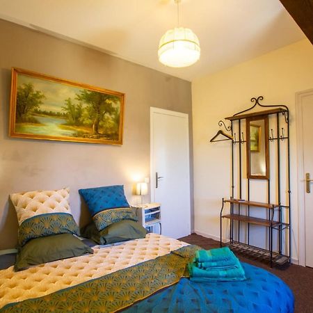 Maison Croix Du Sud. Chambre Fruits De La Passion Saint-Amand-de-Vergt Dış mekan fotoğraf